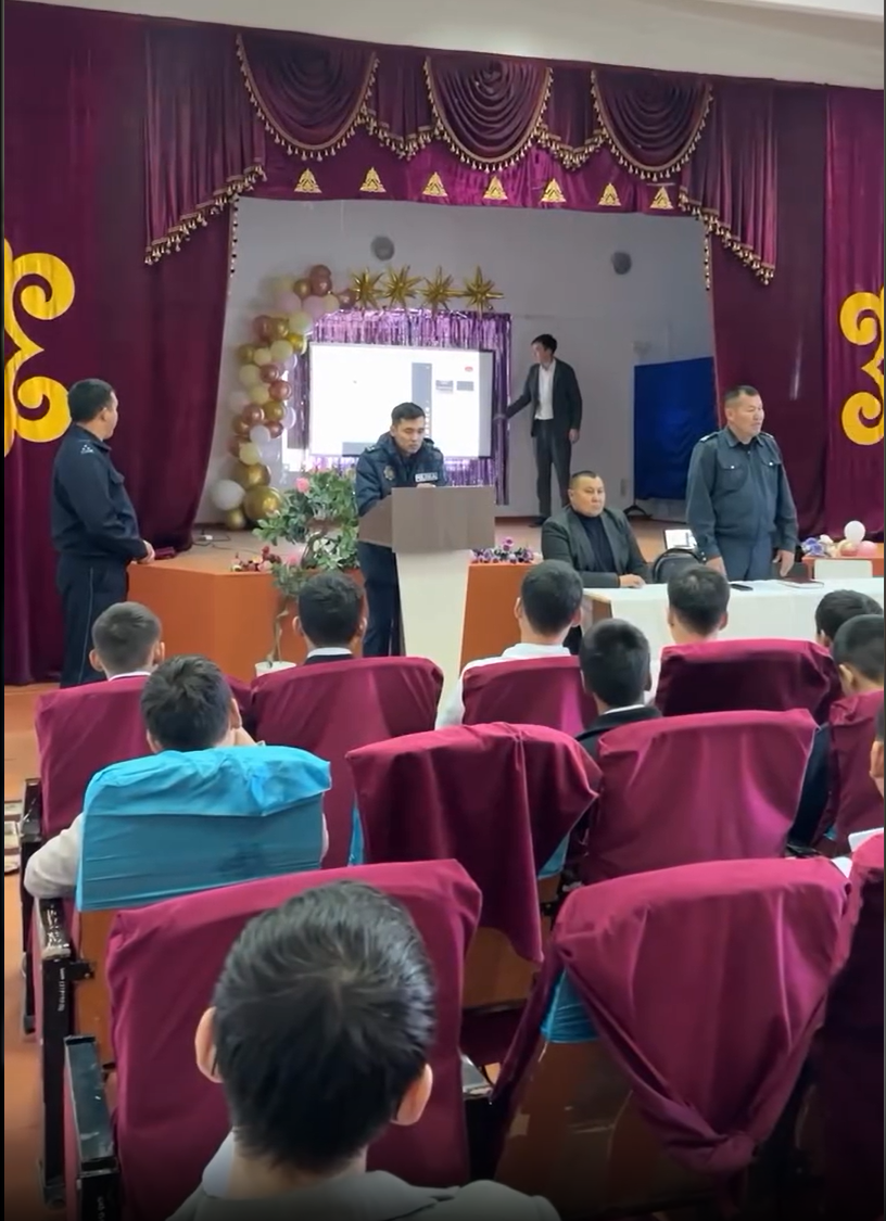 Жасөспірімдер арасында құқық бұзушылықтың алдын алу бойынша кездесу өтті