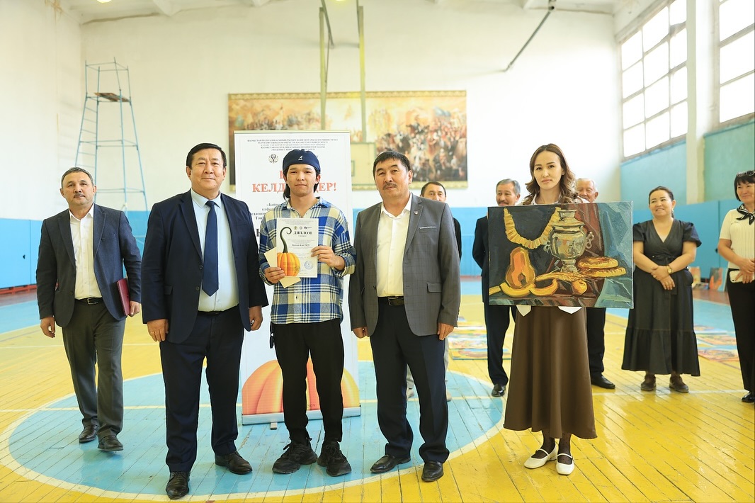 ЮНЫЕ ХУДОЖНИКИ ШЫМКЕНТА ПРОДЕМОНСТРИРОВАЛИ СВОЁ ТВОРЧЕСТВО НА КОНКУРСЕ «ҚАЗАН FEST»