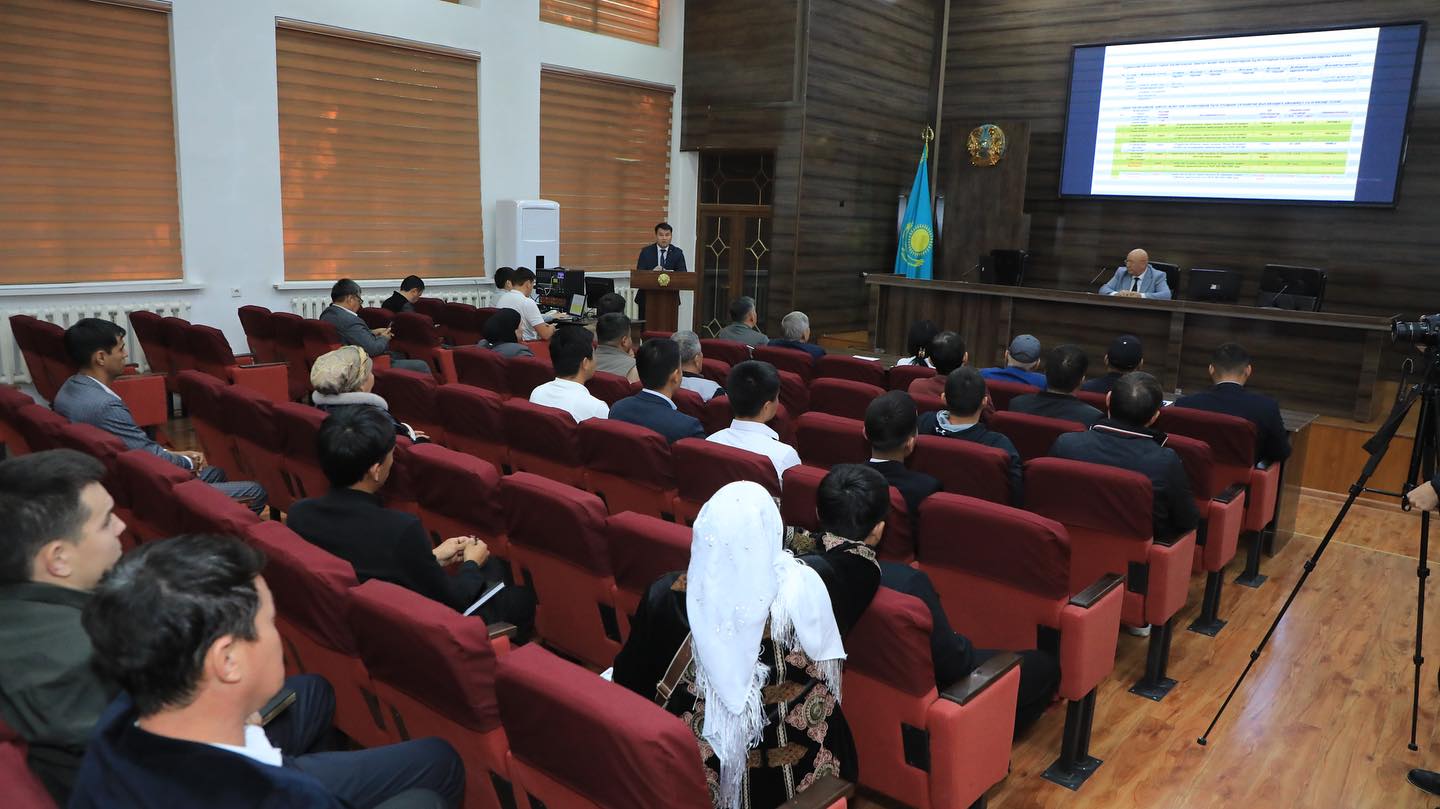 «ОРТАЛЫҚ БАЗАР» АУМАҒЫНЫҢ СӘУЛЕТТІК КЕЛБЕТІН ЖАҢАРТУ МӘСЕЛЕСІ БОЙЫНША ЖИЫН ӨТТІ