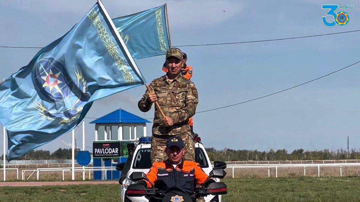 Өмір бойы қызмет ету: қауіпсіздік саласында 30 жылдан астам уақыт қызмет етеді