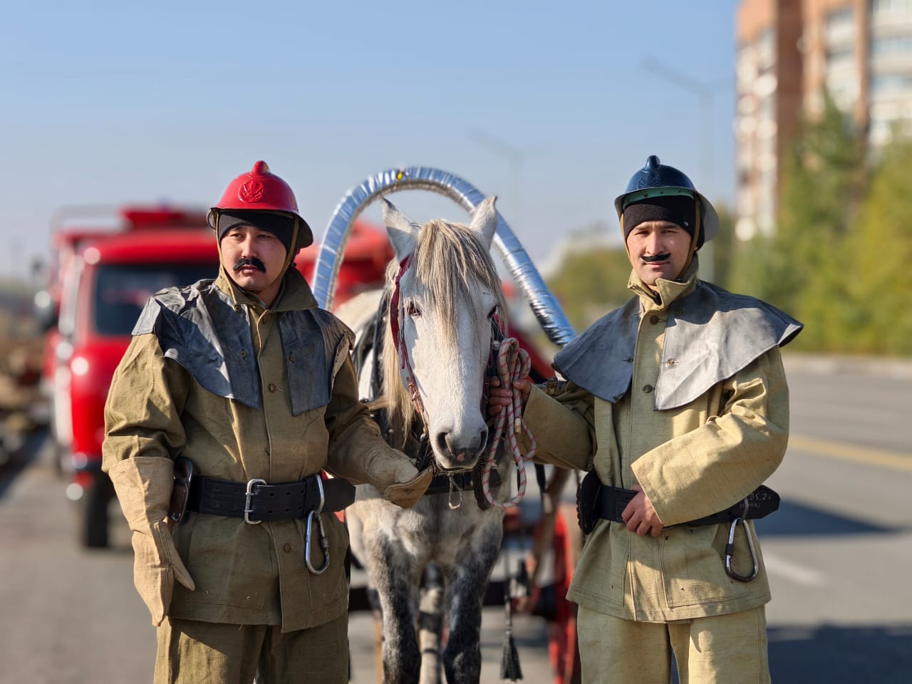 Автопробег пожарно - спасательной техники прошел в Восточном Казахстане