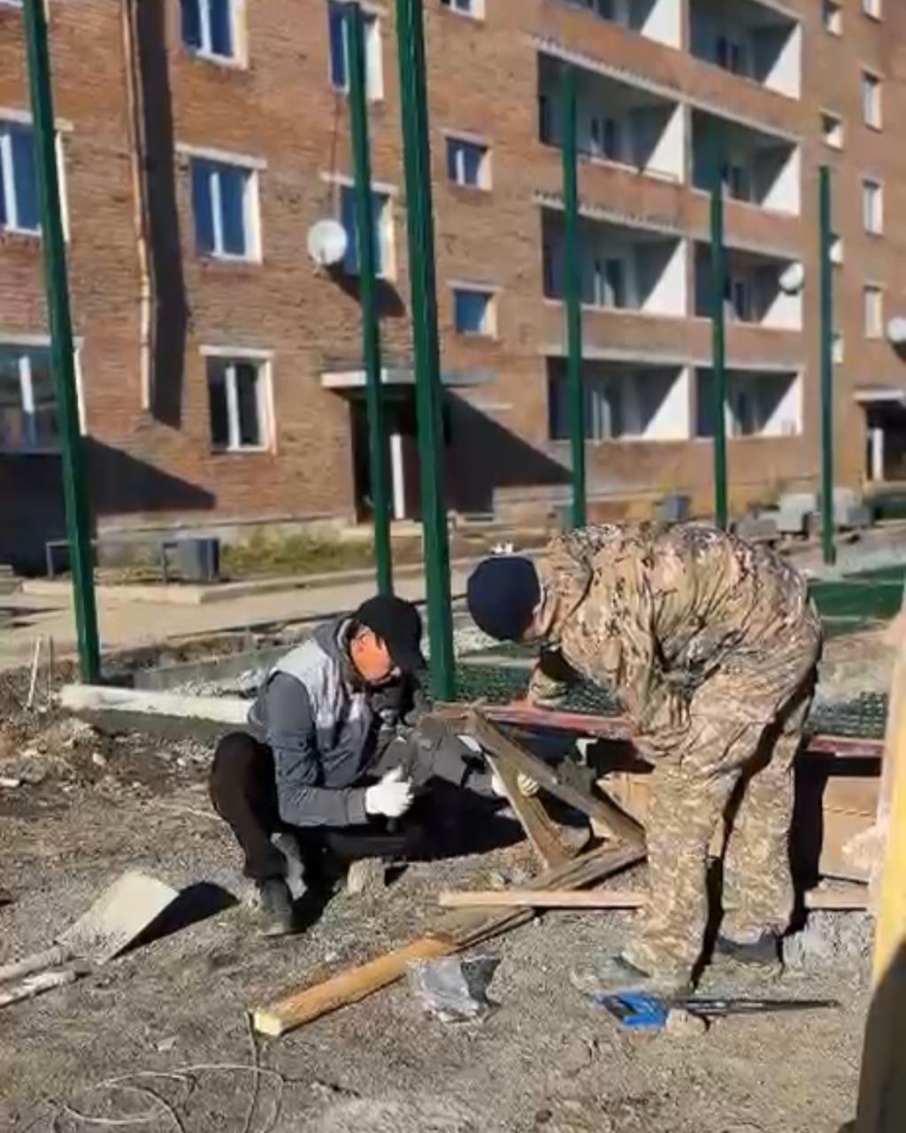 A new playground is being built in the Samara region.
