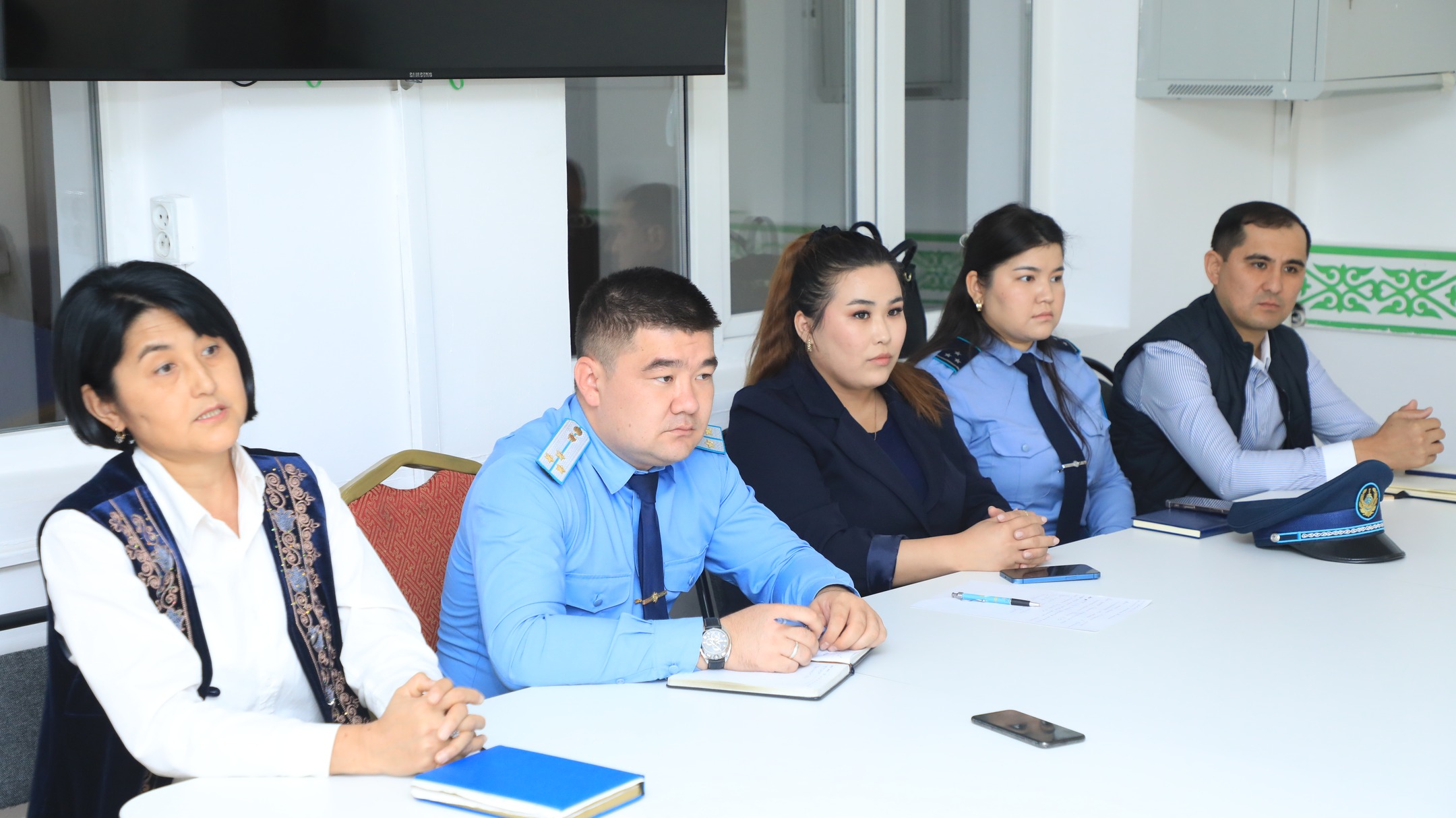 АРЫСТА «ҚҰҚЫҚТЫҚ ДӘРІХАНА» АКЦИЯСЫ ЖАЛҒАСУДА