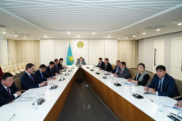ОБЛЫС ӘКІМІНІҢ ТӨРАҒАЛЫҒЫМЕН ӘДЕП КОДЕКСІН САҚТАУ МӘСЕЛЕСІ БОЙЫНША ЖИЫН ӨТТІ