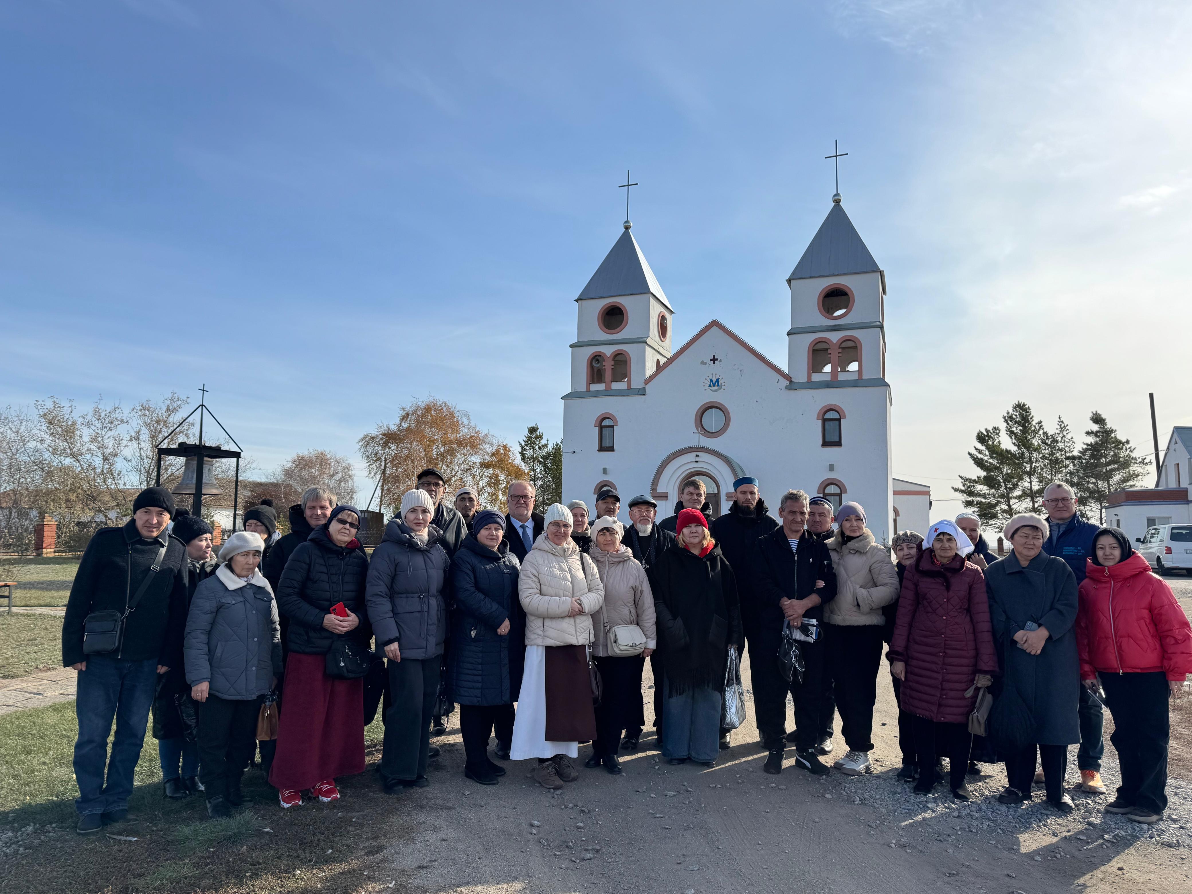 Экскурсионная поездка в рамках Дня духовного согласия