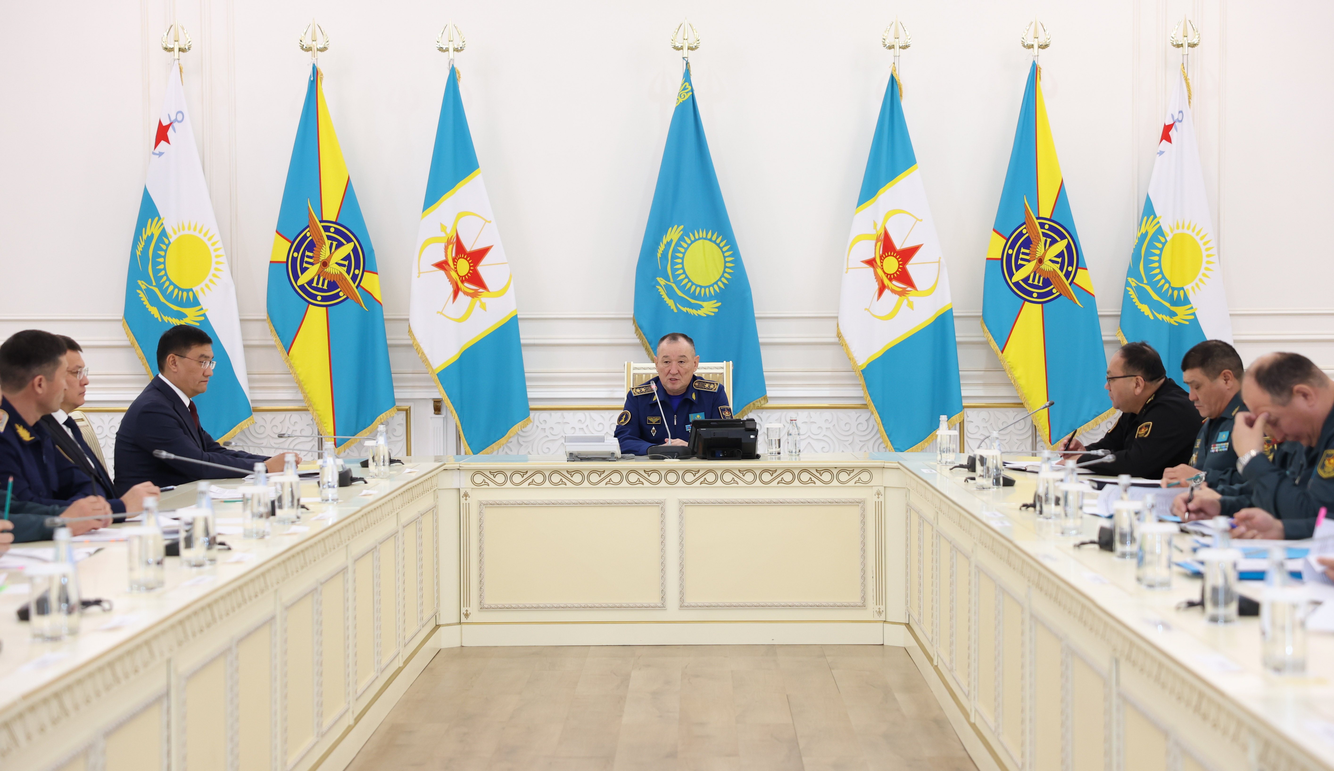 Министр обороны обозначил необходимость совершенствования жилищного законодательства