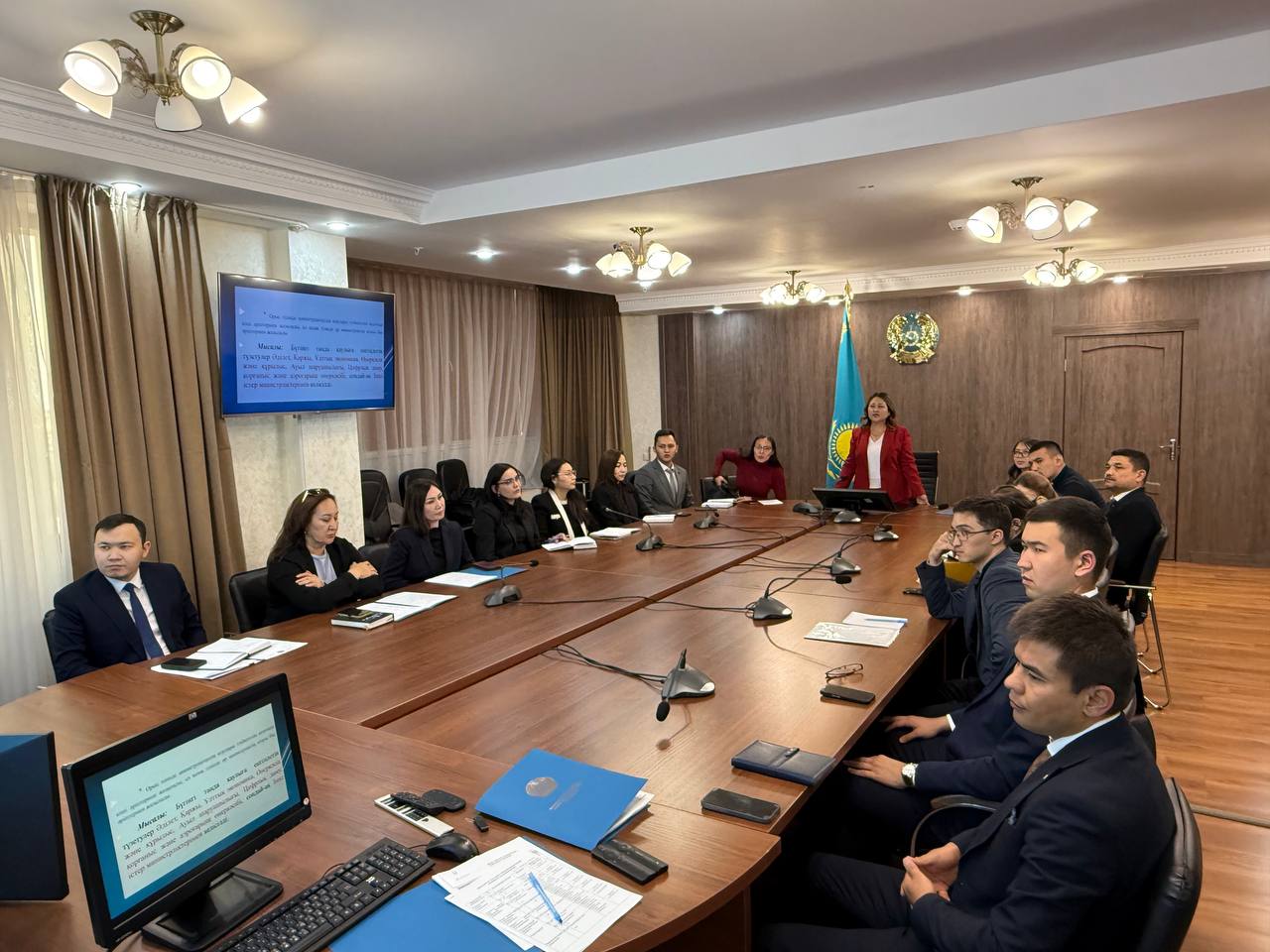 Семинар «Особенности разработки документов  на государственном языке»