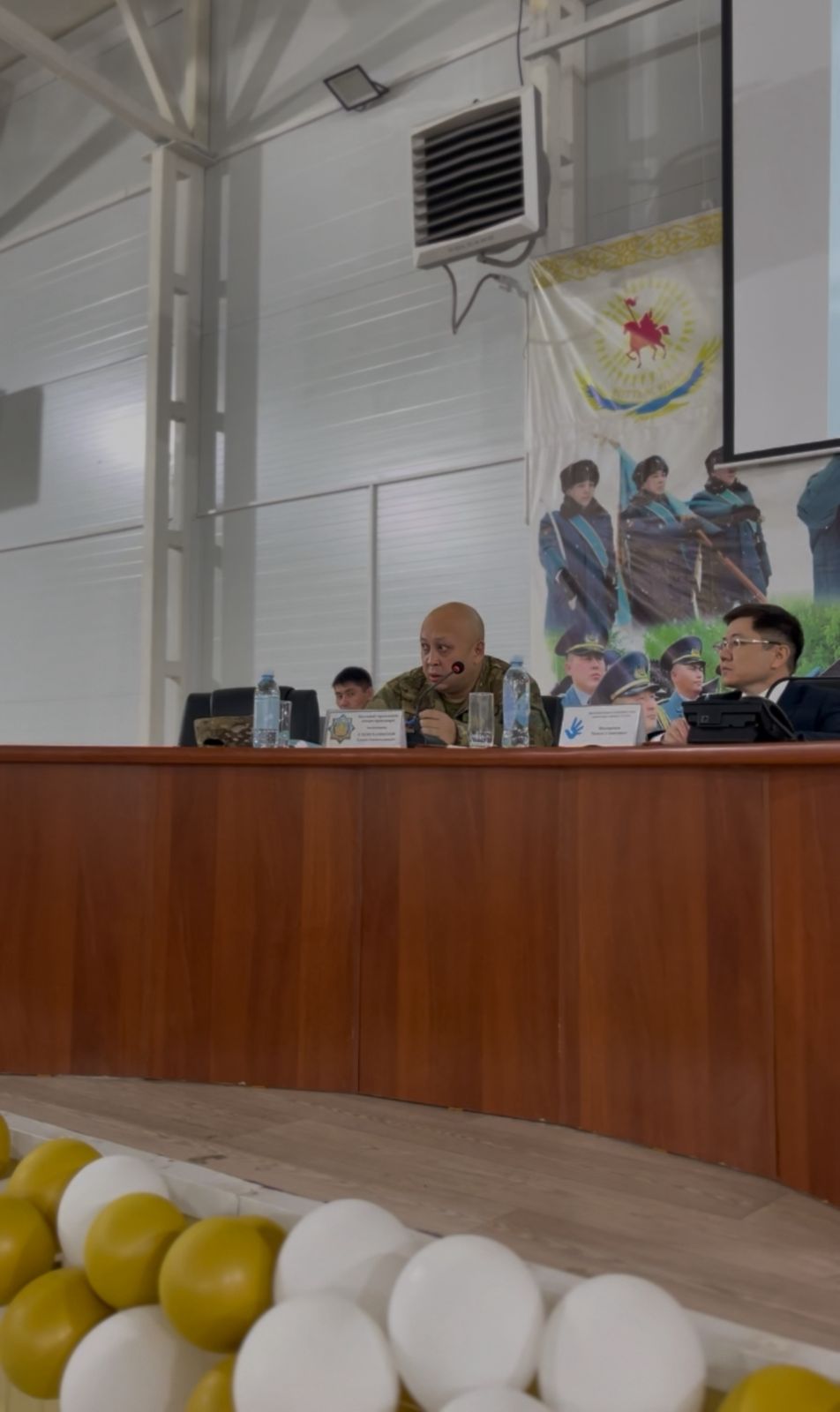 Өкіл ведомствоаралық кеңеске қатысты