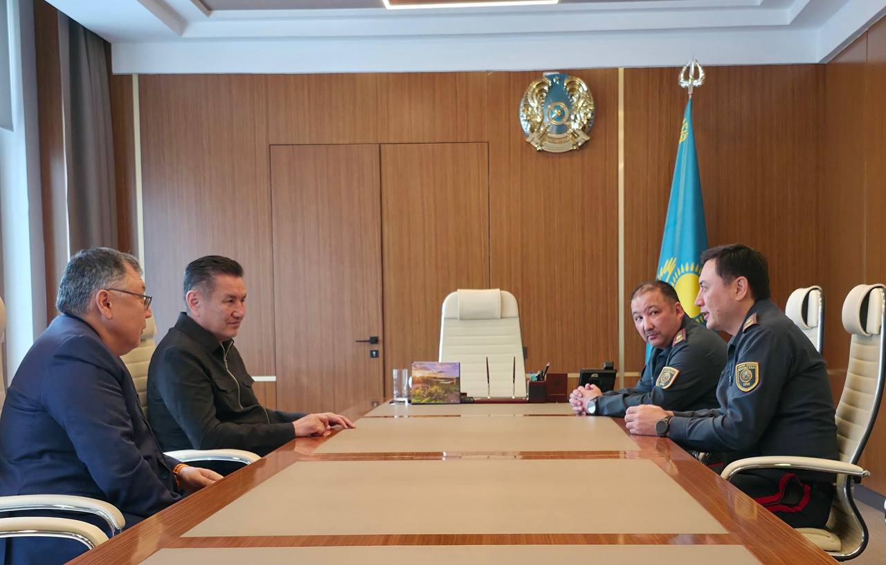 Шығыс Қазақстан облысының әкімі Ұлттық ұланның Бас қолбасшысымен кездесті