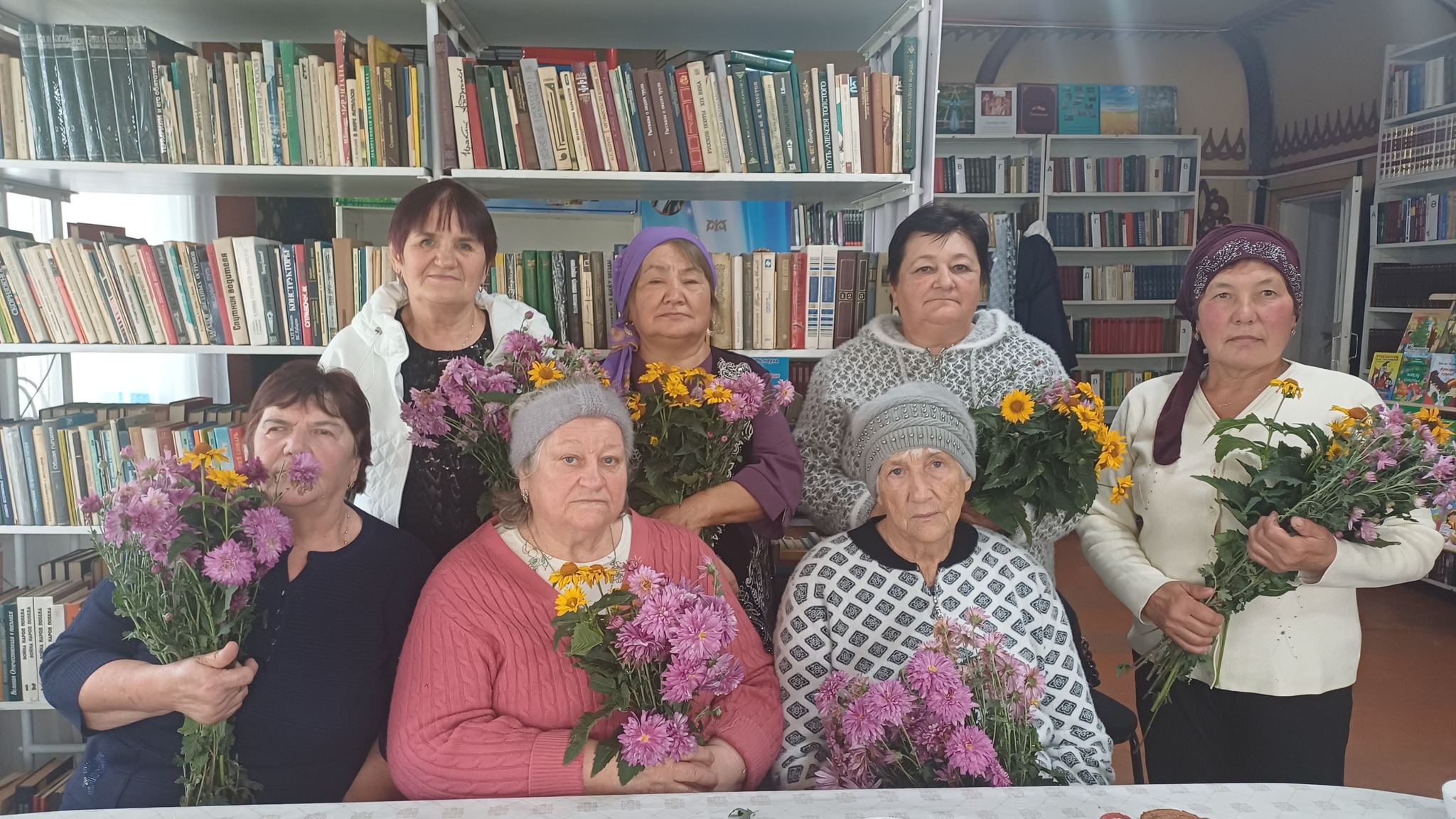 Ильинка ауылдық кітапханасында қарттар күніне арналған іс-шара өткізілді
