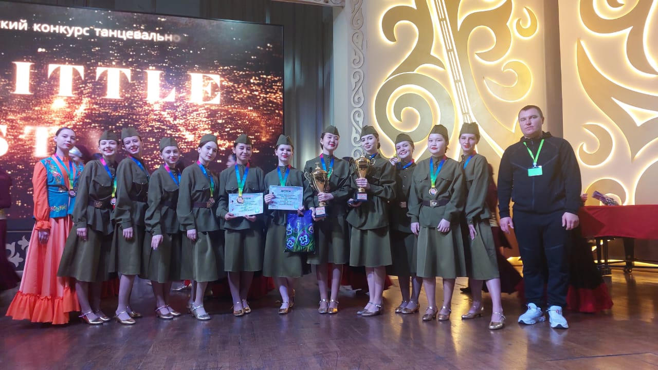 «Реверанс» — Алматыда өткен «Little Star’s» байқауының үздік екі дүркін жеңімпазы