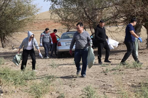 «ТАЗА ҚАЗАҚСТАН»: ТӨЛЕБИДЕ ӨТКЕН СЕНБІЛІККЕ 2500-ГЕ ЖУЫҚ АДАМ ҚАТЫСТЫ