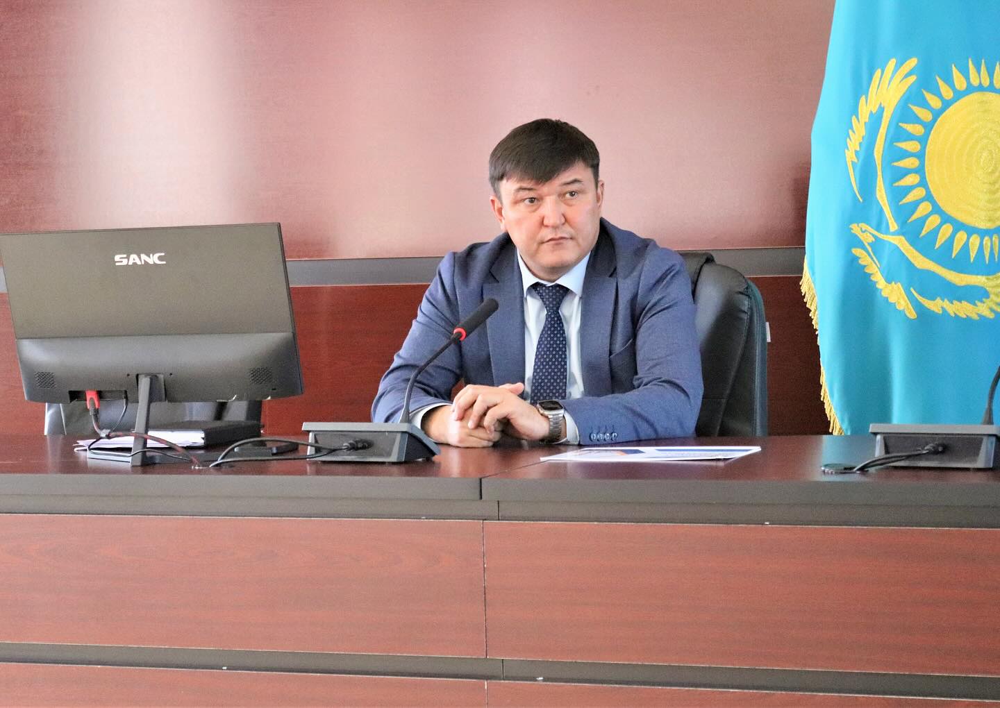 В КЕНТАУ ПРОШЕЛ РЕСПУБЛИКАНСКИЙ ДИКТАНТ ПО ФИНАНСОВОЙ ГРАМОТНОСТИ