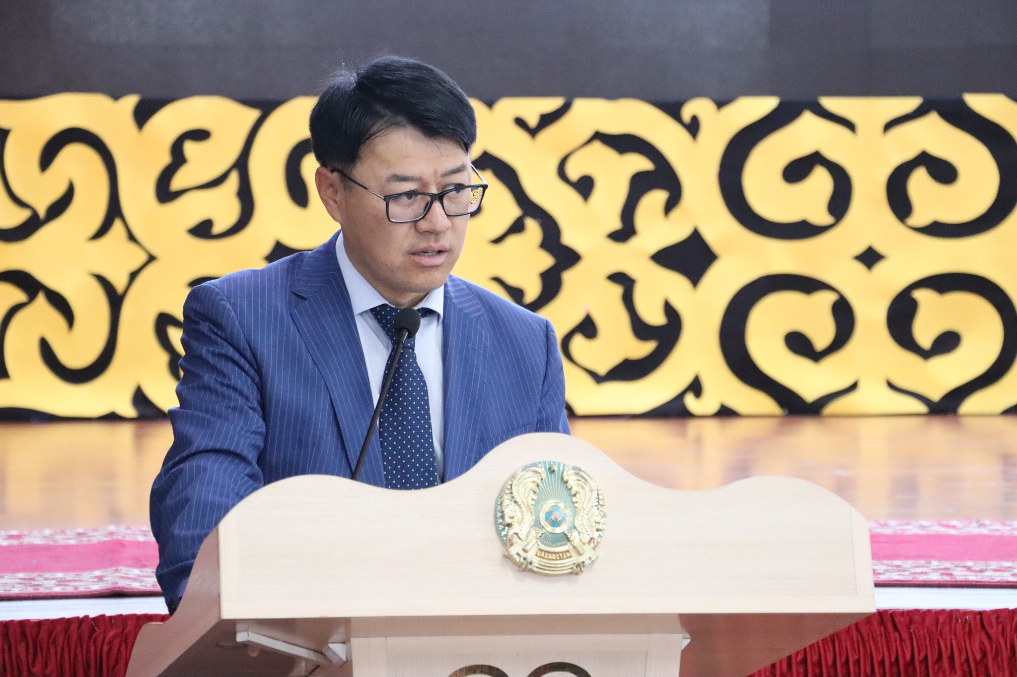 ЛЕНГІР ҚАЛАСЫНДАҒЫ КЕЗДЕСУДЕ ТҰРҒЫНДАР ҰСЫНЫСТАРЫ ТЫҢДАЛДЫ