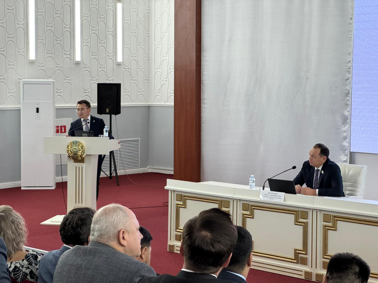 Под председательством акима города Гайдара Касенова состоялось расширенное заседание акимата города Степногорска.