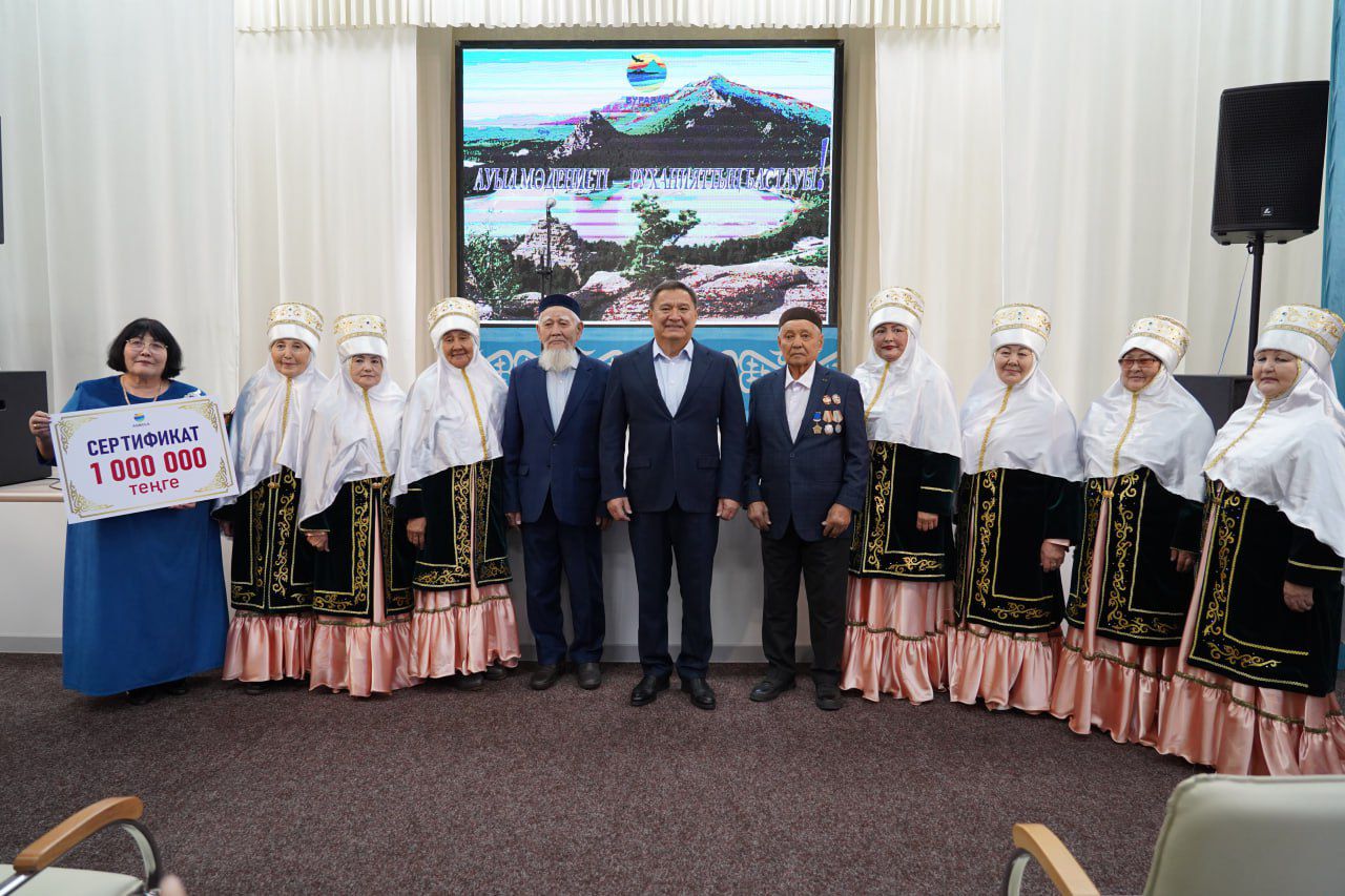 Кенесары ауылында жаңа Мәдениет үйі ашылды: тұрғындар бұл сәтті 30 жыл күтті