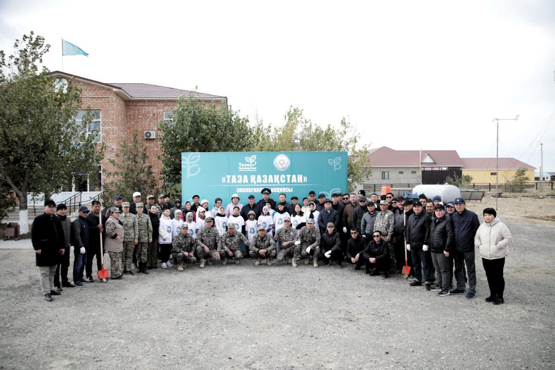 Харьков облысының Красноград қаласында әйел жыныстық қатынас үшін ер адамды іздейді.