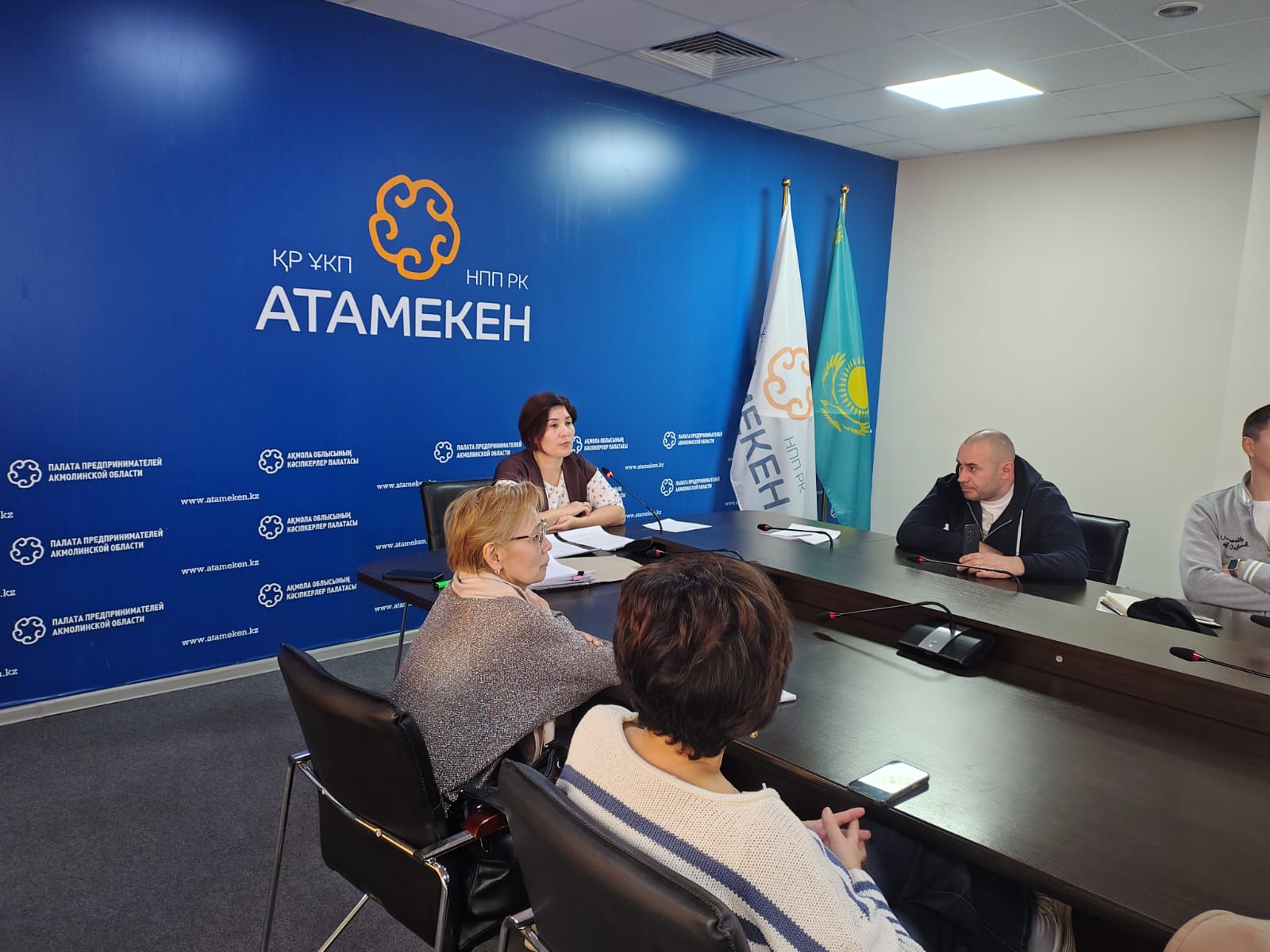 «Қазақстан Республикасының кейбір заңнамалық актілеріне өзгерістер мен толықтырулар енгізу»