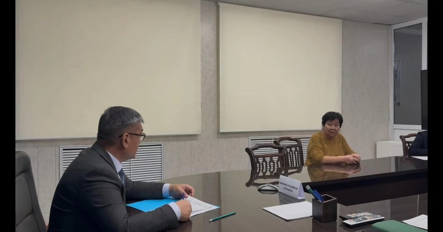 Аудан әкімі тұрғындарды жеке мәселелері бойынша қабылдады