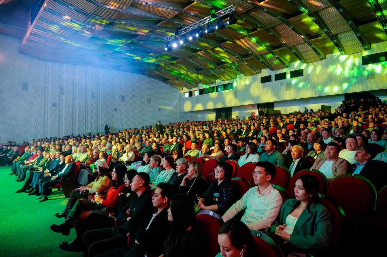 Елорда көркін қалыптастырған «Астана-Зеленстрой» 75 жылдығын атап өтті