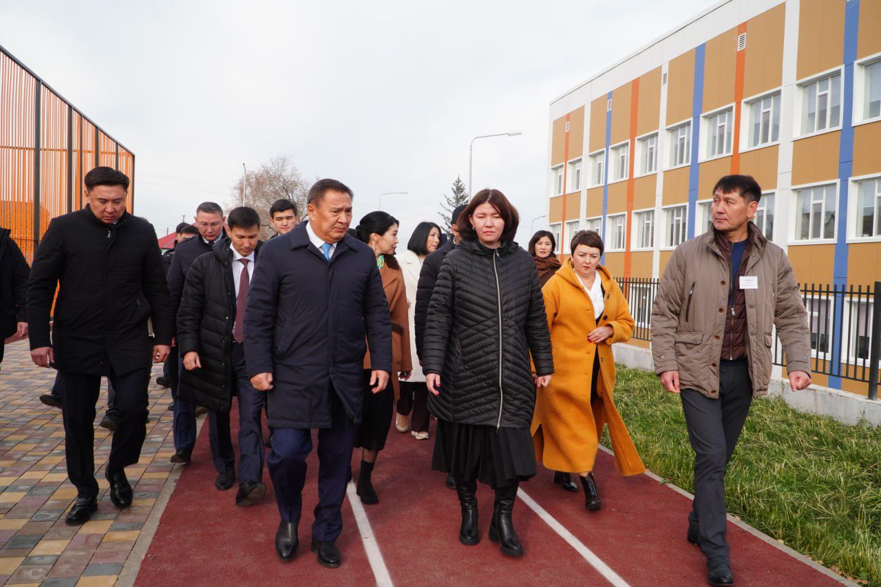 Ақмола облысында апатты мектептің орнына жаңа мектеп салынды