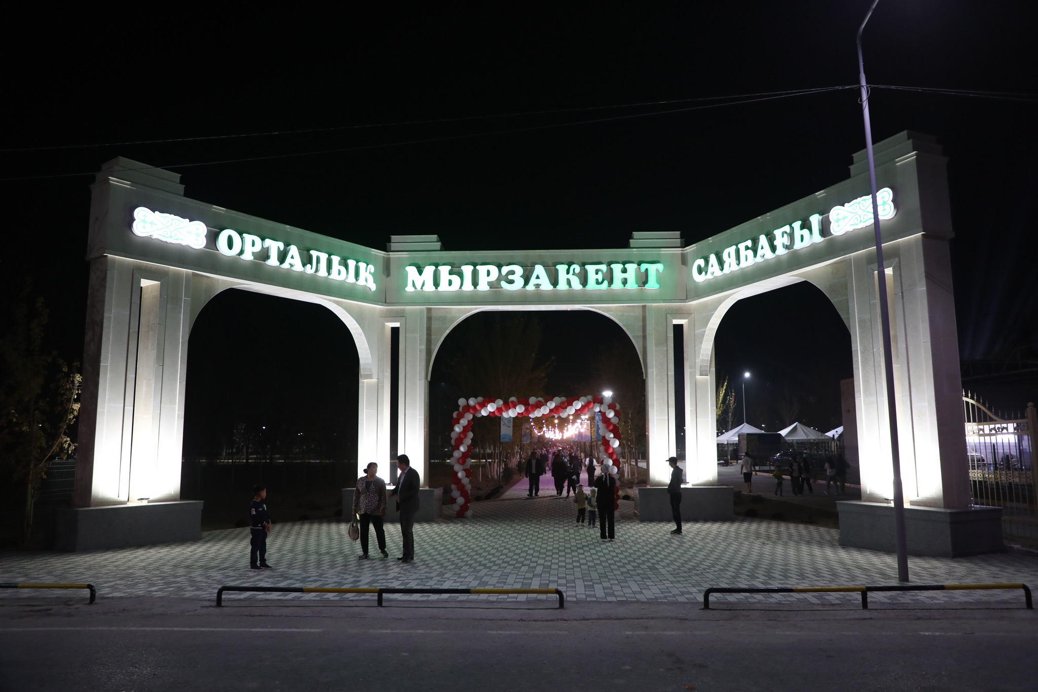 МЫРЗАКЕНТ КЕНТІНІҢ ОРТАЛЫҚ САЯБАҒЫ ПАЙДАЛАНУҒА БЕРІЛДІ