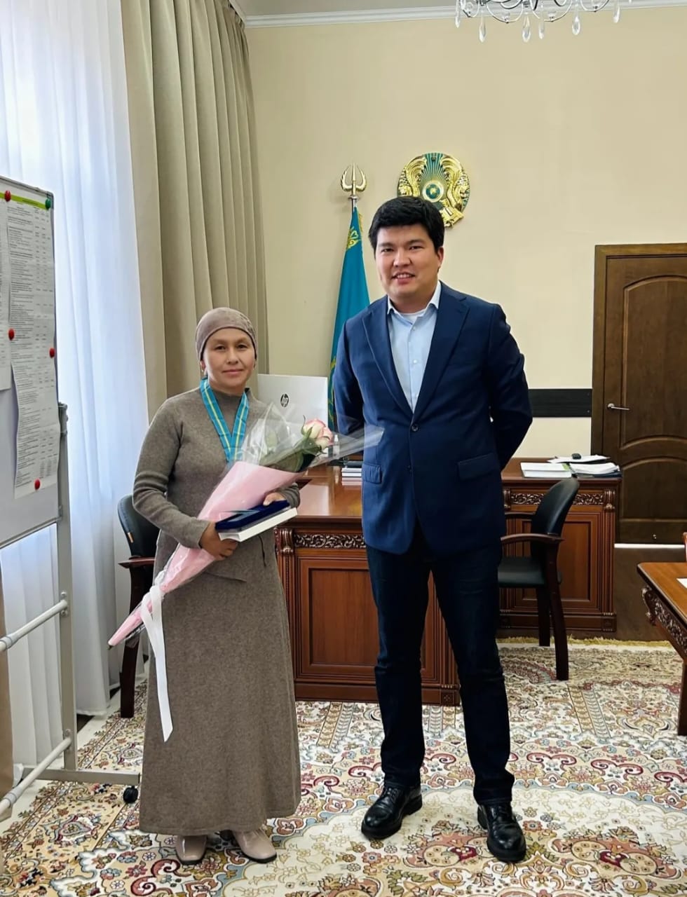 Многодетные матери района получили государственную награду