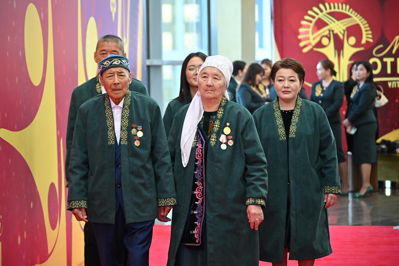 Абай облысының Сыдықбаевтар әулеті – «Мерейлі отбасы – 2025» байқауының жеңімпазы