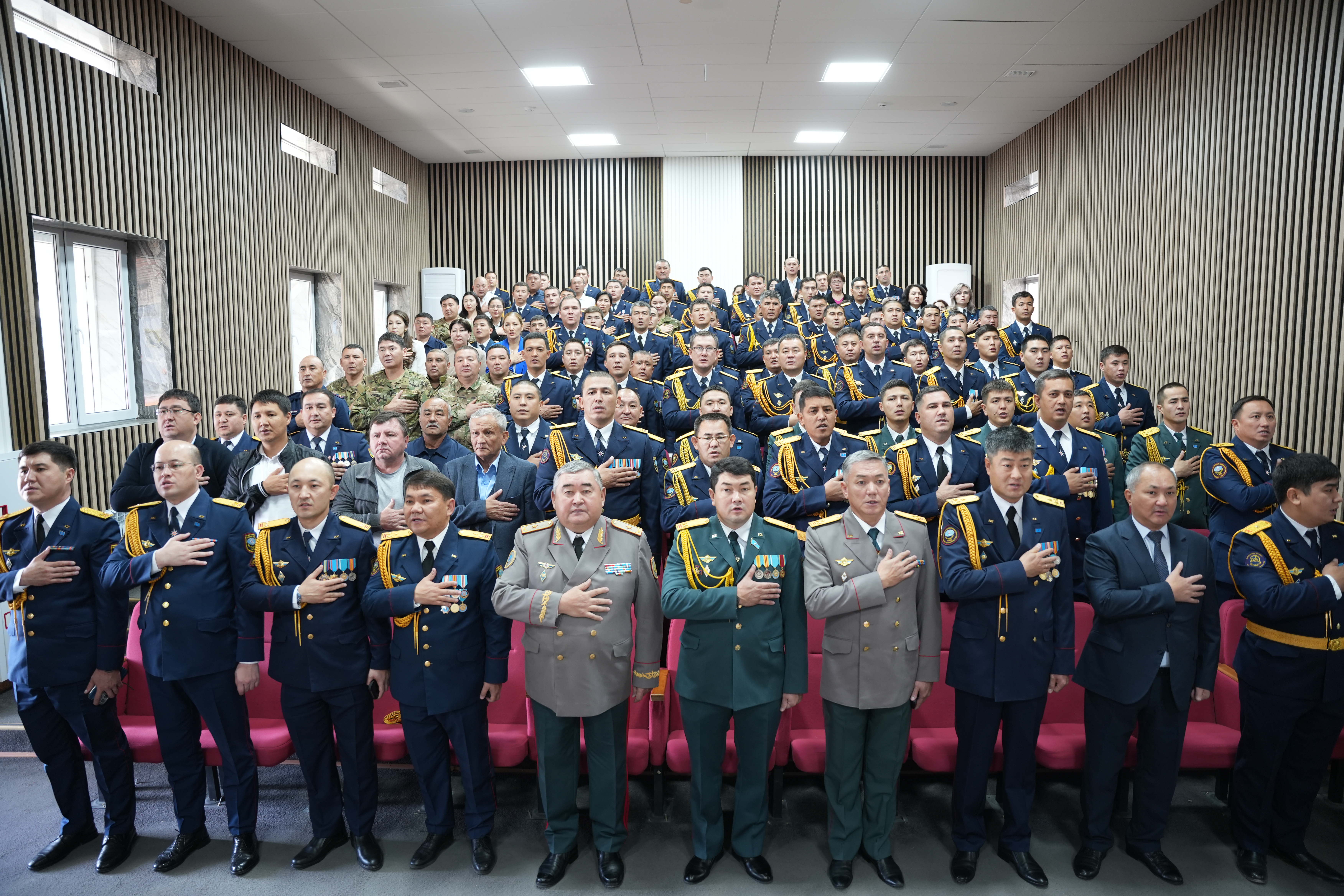 Емшек соратын секс фотосуреттері