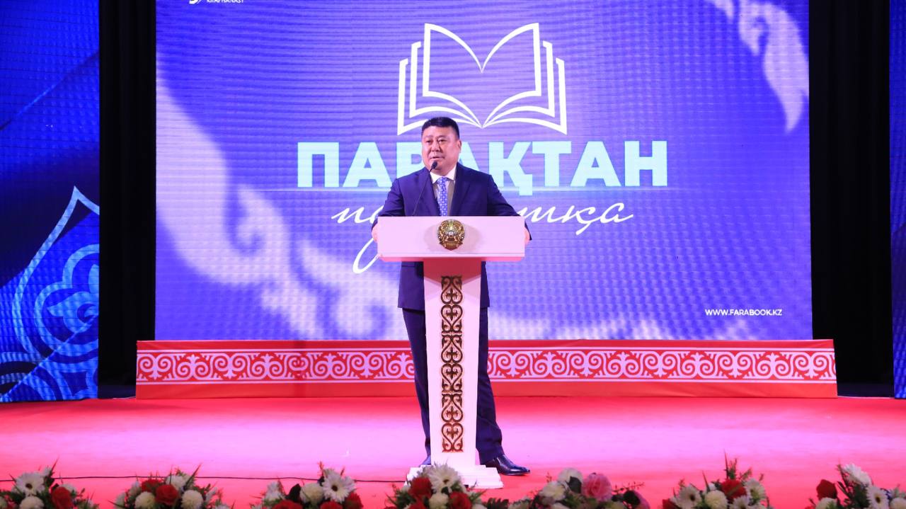 ТҮРКІСТАНДА КІТАПХАНАШЫЛАР КҮНІНЕ АРНАЛҒАН САЛТАНАТТЫ ШАРА ӨТТІ