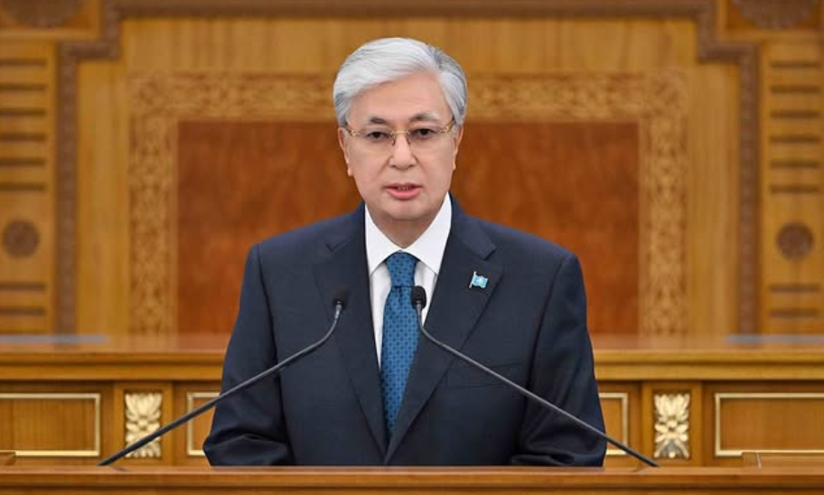 Глава государства: «Формирование компетенций в области искусственного интеллекта должно начинаться со школьной скамьи»