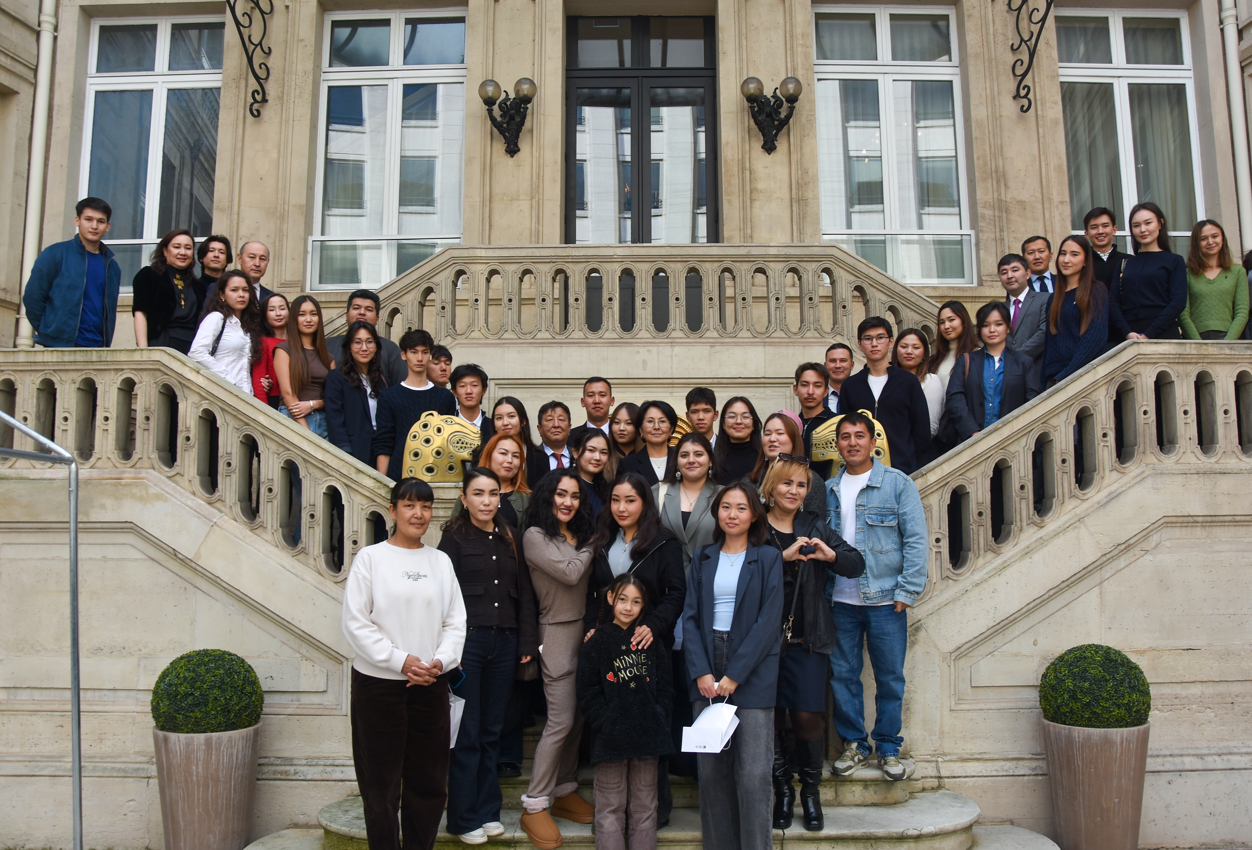 La Journée de la République et le 35e anniversaire de la Déclaration de souveraineté du Kazakhstan ont été célébrés à Paris