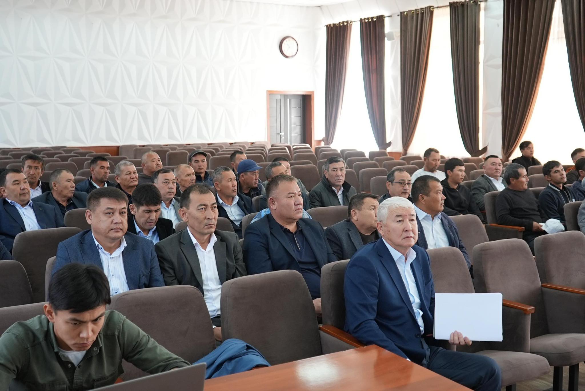 ШАРДАРА: СУ ҮНЕМДЕУ ТЕХНОЛОГИЯСЫН ЕНГІЗУ БОЙЫНША ЖИЫН ӨТТІ