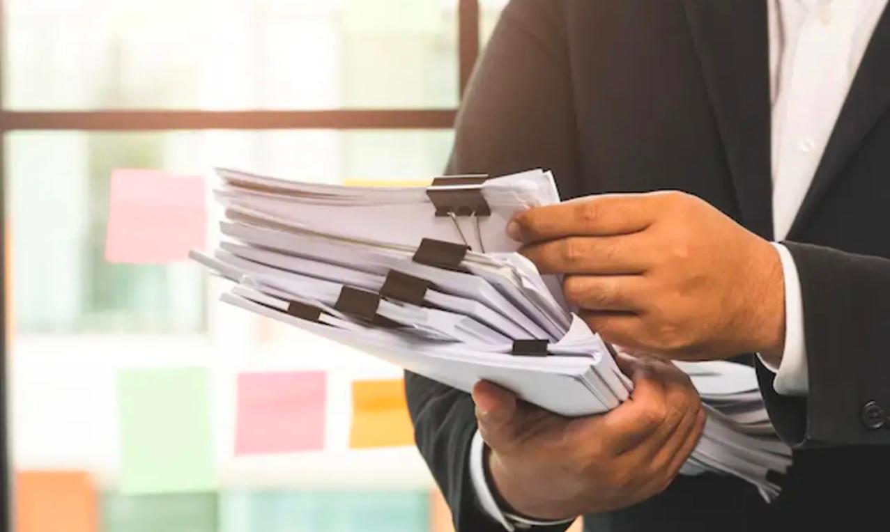 Мемлекеттік қызметшінің құқықтары қорғалды.