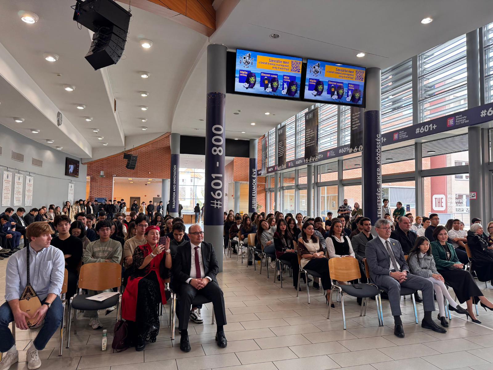 A Magyarországon élő kazahok megünnepelték a Kazah Köztársaság Napját