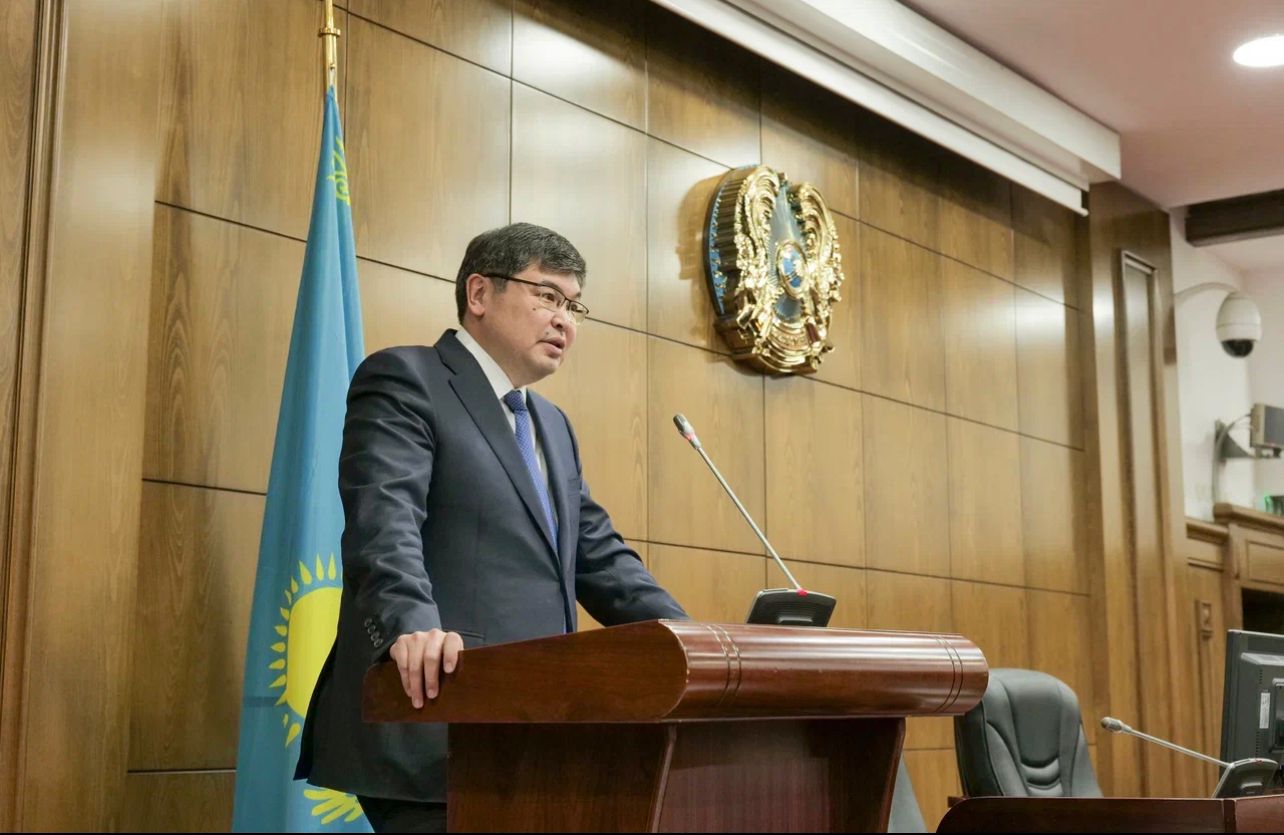 Қаржы министрлігінде Республика күніне арналған салтанатты іс-шара өтті