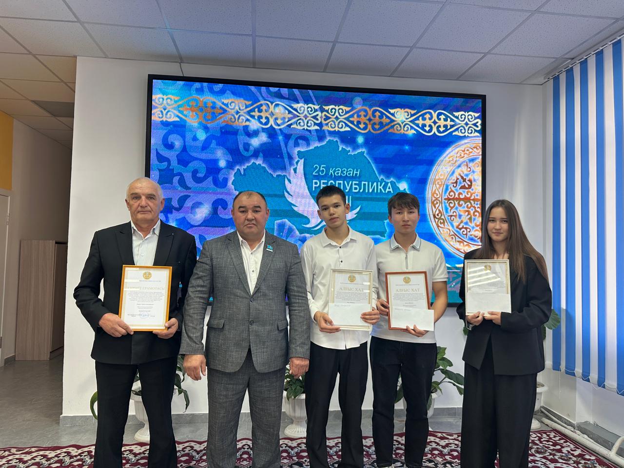 Атақты адамдардағы порно секси суреттер