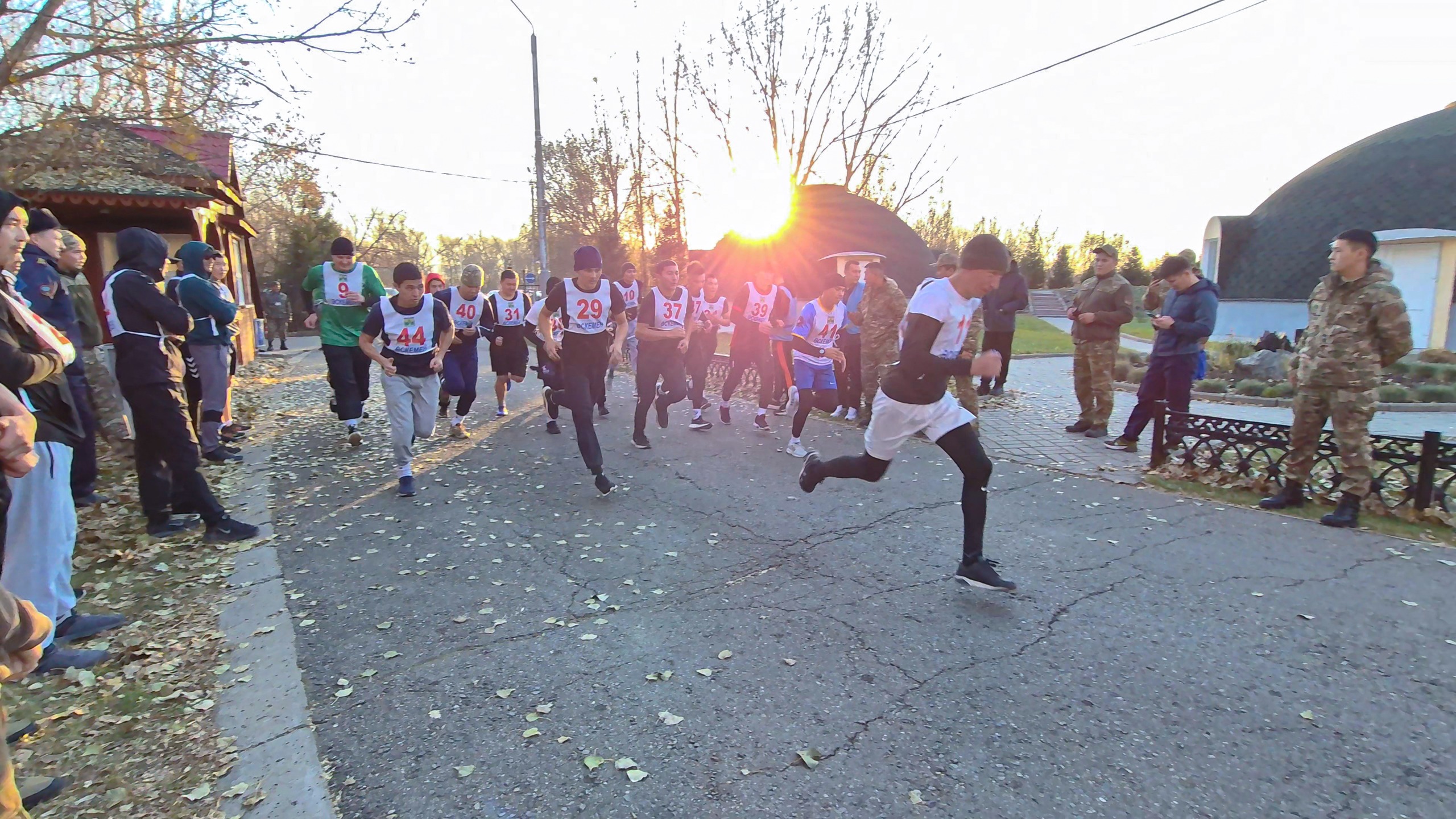 Құтқарушылар арасында Республика күніне жаппай жүгіру өтті