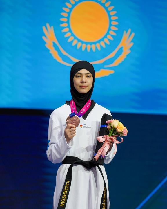 Еще одна историческая медаль: Нодира Ахмедова - бронзовый призёр Чемпионата мира по таеквондо (WT)