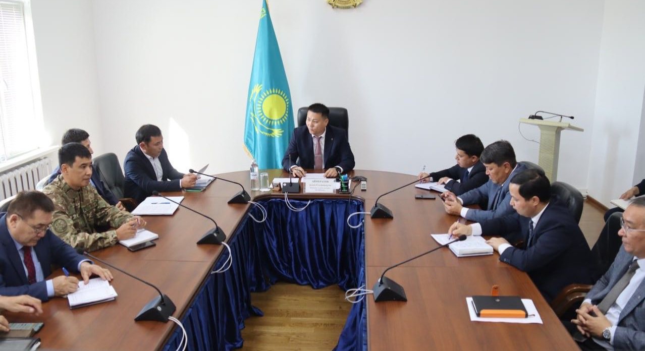 Қыздар жігіттердің доптары туралы