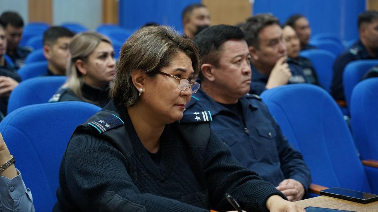 Таза Қазақстан: ШҚО полицейлері экобелсенділермен бірге қоршаған ортаны қорғауда