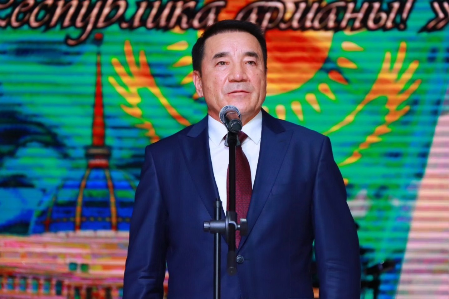 «ТӘУЕЛСІЗДІК ТАҢЫ – РЕСПУБЛИКА АРМАНЫ!»