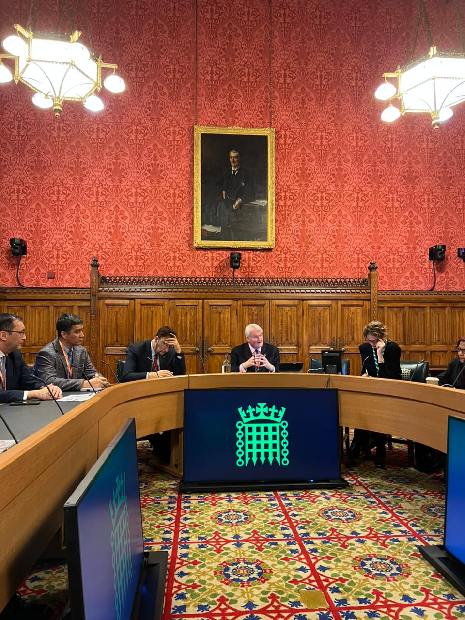 Ұлыбритания Парламентінде АХҚО Соты мен Халықаралық арбитраж орталығының қызметі таныстырылды