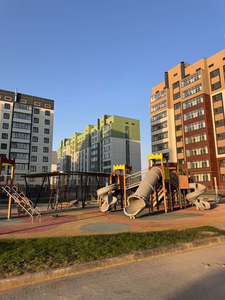 ҚАЛА ӘКІМІНІҢ ОРЫНБАСАРЫ КӨПҚАБАТТЫ ТҰҒЫН ҮЙЛЕРДІҢ ҚҰРЫЛЫС БАРЫСЫН ТЕКСЕРДІ