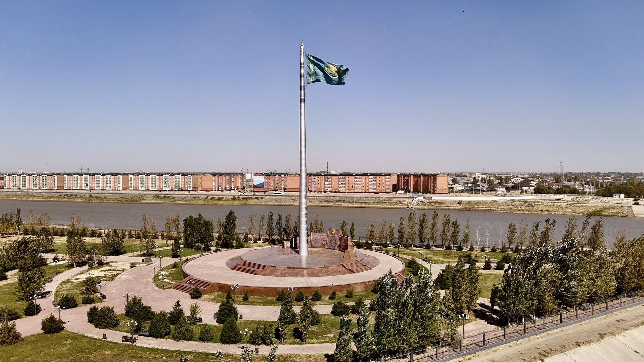 Минет спермы аузына смотреть онлайн Алекс Тернермен порно видео