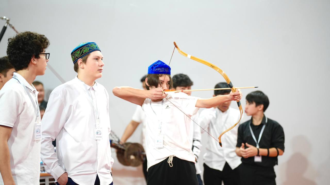 ШҚО-да алғаш рет мектеп оқушылары арасында садақ атудан «Жас мерген» телетурнирі басталды