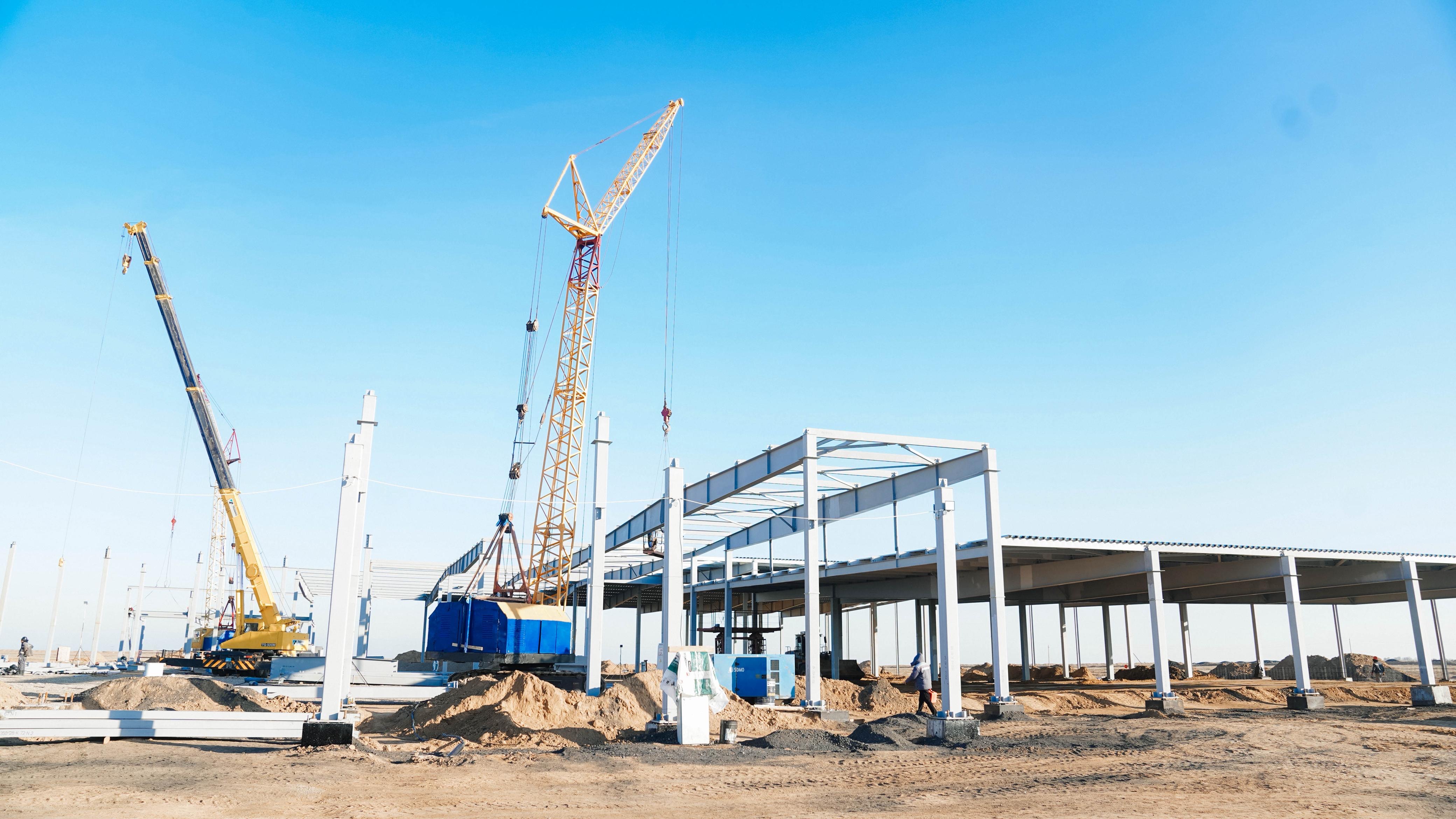 Абай облысында ірі ет комбинатының құрылысы қарқынды жүргізілуде