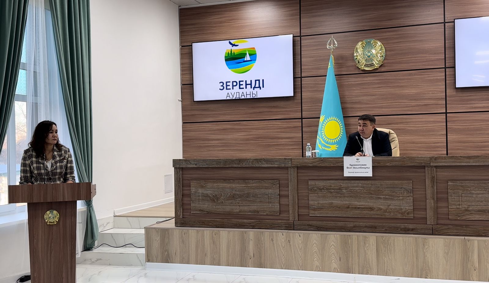 Аудан әкімдігінде өзекті мәселелер қаралған аппараттық кеңес өтті.