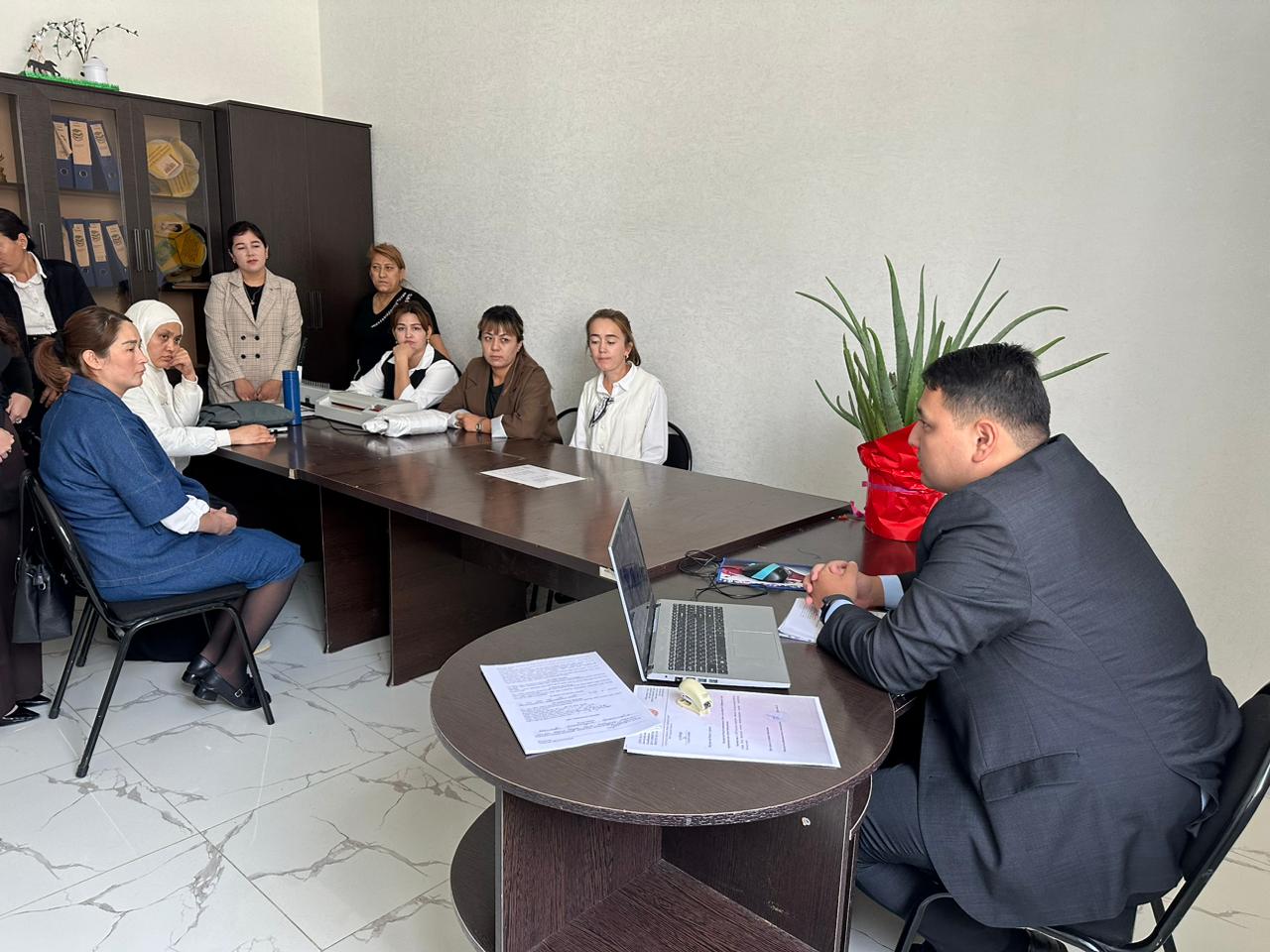 🔰 САУРАН: "ДАРА БАЛА" БАСТАУЫШ МЕКТЕП - БӨБЕКЖАЙ БАЛАБАҚШАСЫ" ЖШС-НІҢ ЕҢБЕК ҰЖЫМЫНА МІНДЕТТІ САҚТАНДЫРУ ШАРТТАРЫНЫҢ МАҢЫЗДЫЛЫҒЫ ТҮСІНДІРІЛДІ