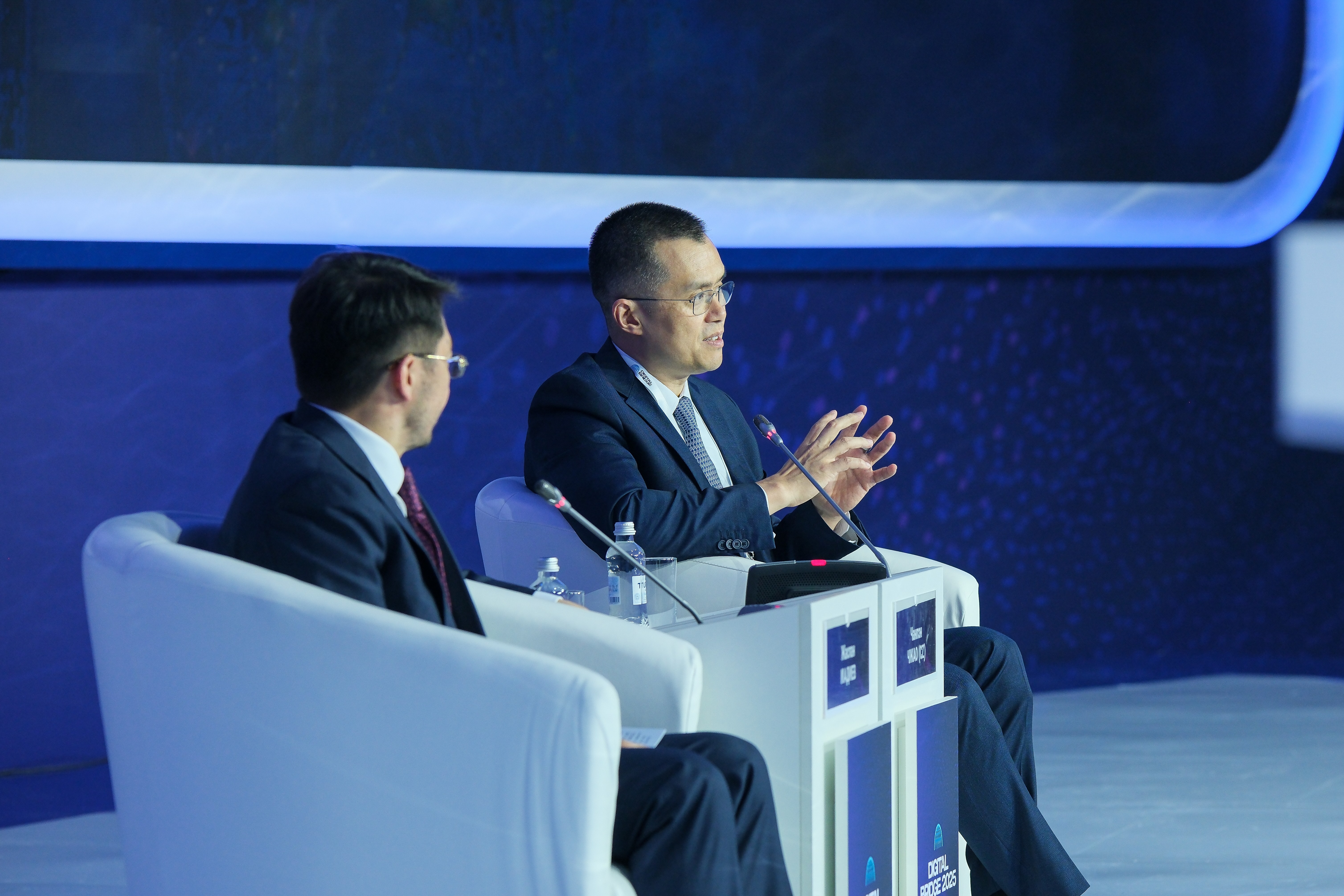 Чанпэн Чжао, основатель и экс-CEO Binance: «Если хотите начать вести бизнес, нужно начинать здесь»